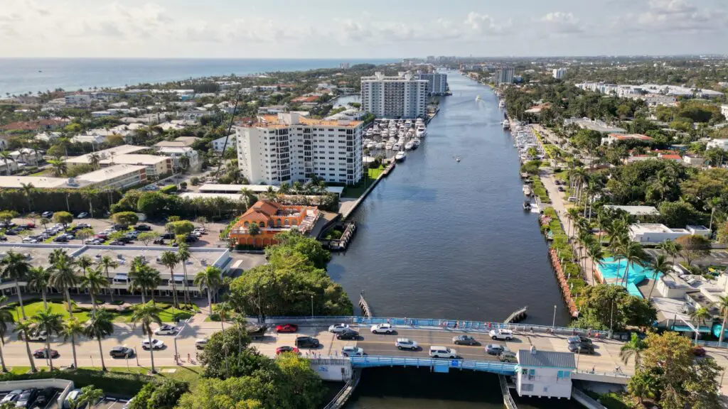 Aerial view of Florida, showcasing waterways, residential areas, and bridges near Expert Tile & Flooring Tile Installation.